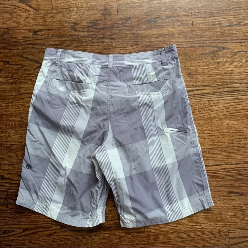 Lululemon short